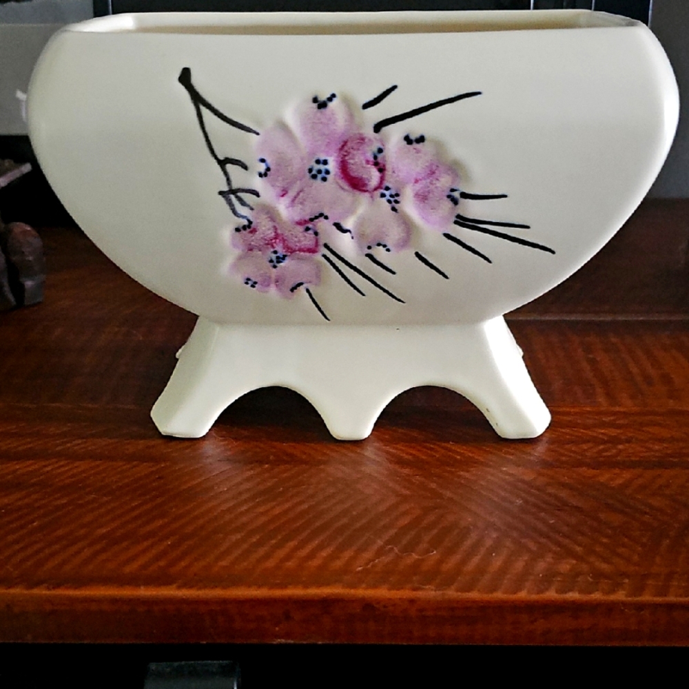 Vintage McCoy Pottery cherry blossom planter dogwood Springwood Collection 10"